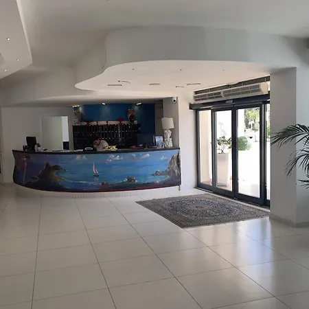 Hotel Capo Skino Park Gioiosa Marea