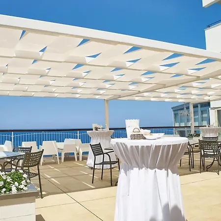 Capo Skino Park Hotel 3*